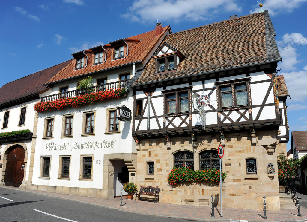 Hotel Weinkastell Zum Weissen Ross Kallstadt Exterior foto